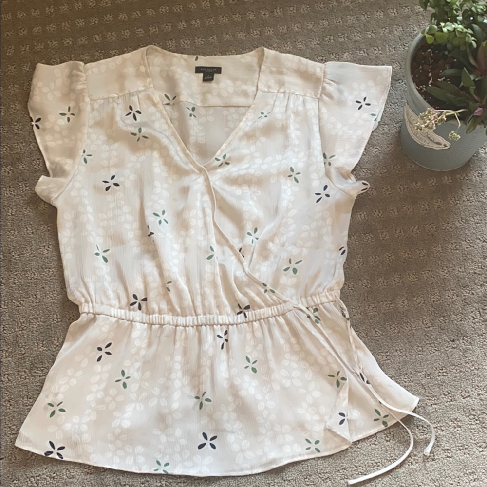 Ann Taylor Factory Medium blouse